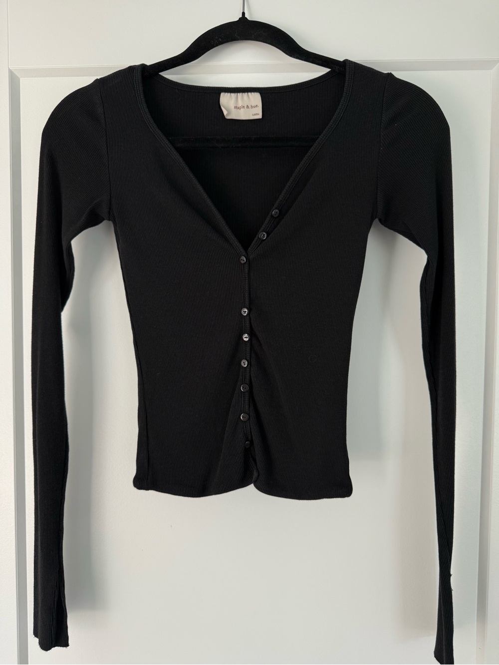 Black Ribbed Long-Sleeve Button-Up Top
